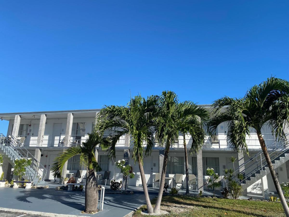 Pelican By The Sea Pompano Beach Exterior foto